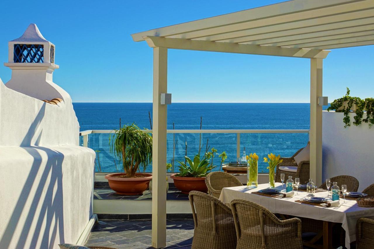 Casa Latino - Oceanfront - Luxury & Charming Villa- Jacuzzi At Rooftop By DreamvillasАлбуфейра Екстериор снимка