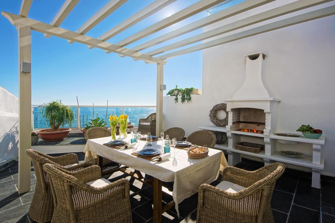 Casa Latino - Oceanfront - Luxury & Charming Villa- Jacuzzi At Rooftop By DreamvillasАлбуфейра Екстериор снимка