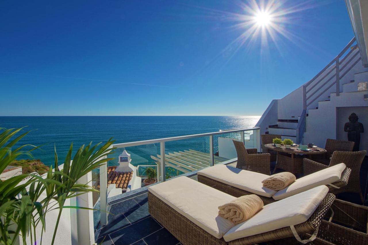 Casa Latino - Oceanfront - Luxury & Charming Villa- Jacuzzi At Rooftop By DreamvillasАлбуфейра Екстериор снимка